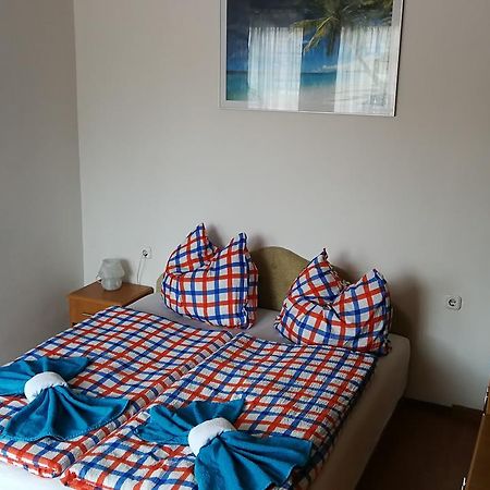 Dunakanyar Bed & Breakfast Göd Extérieur photo